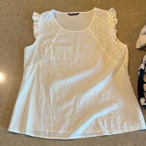 Size Medium adult Tank top White